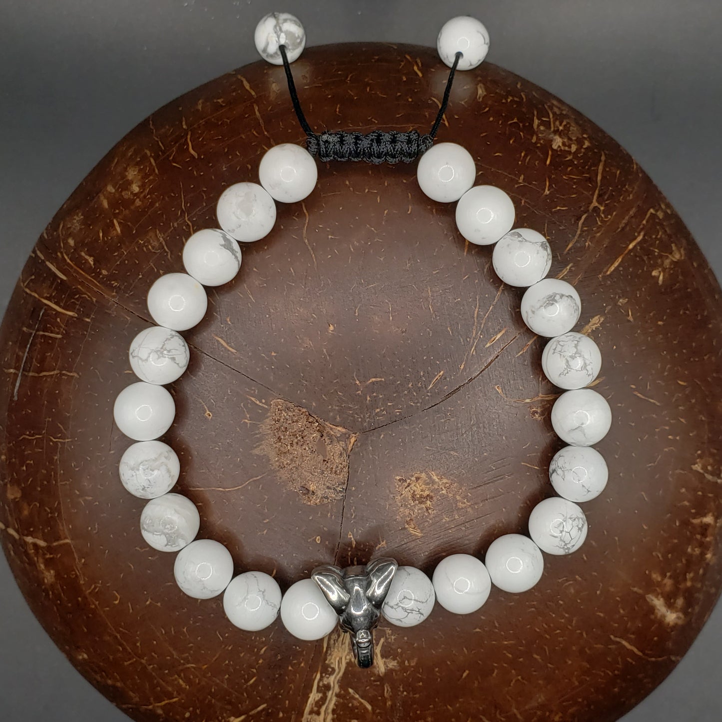 Howlite Bracelet with Elephant Head