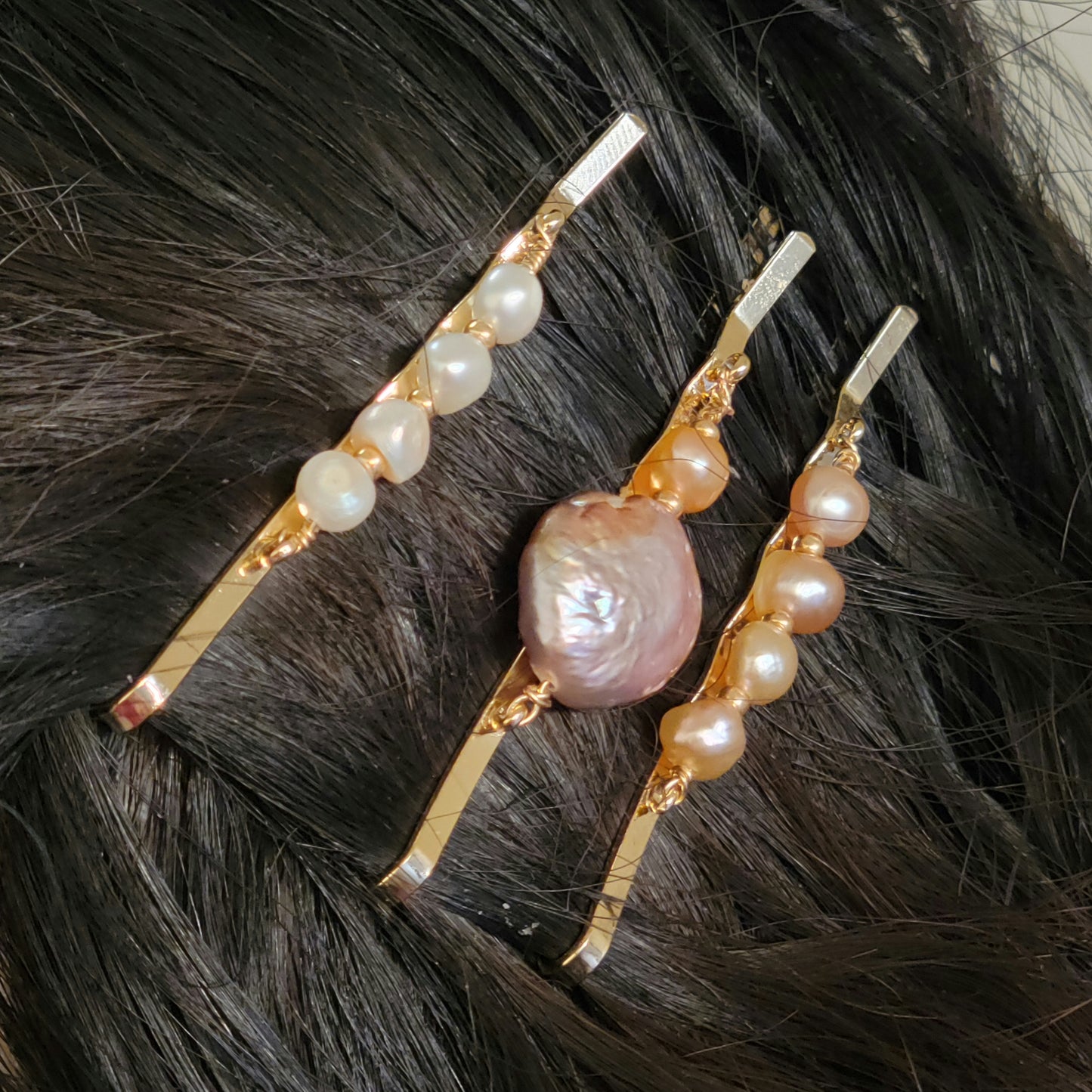 White Freshwater Pearl Bobby Pin