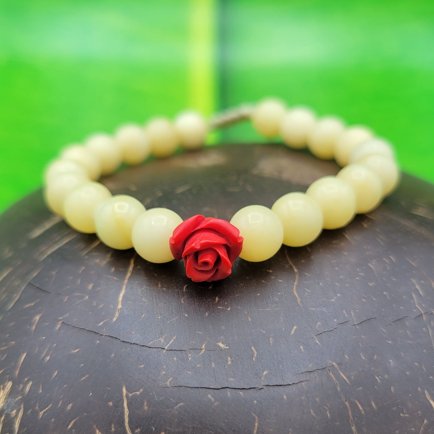 Yellow Jade and Cinnabar Rose Bracelet